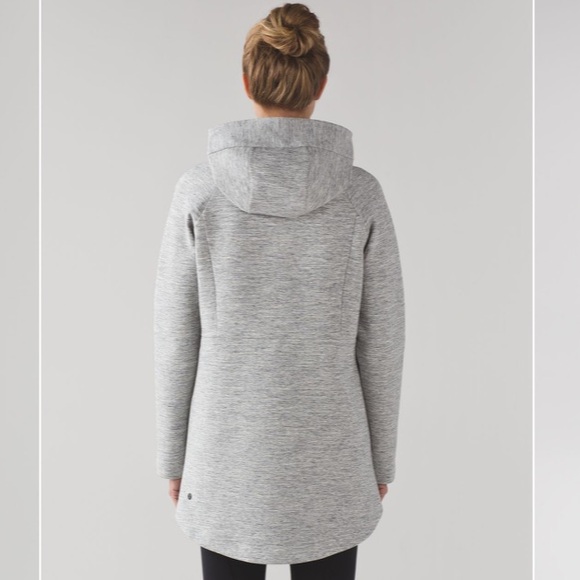 Lululemon Going Places Hooded Jacket
Heathered Space Dyed Medium Grey Size 4 - Picture 2 of 12